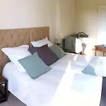 La Ferme De Valeuse Oda ve Kahvaltı